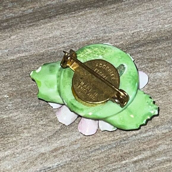 Vintage Royal Adderley Floral Purple Daisy Flower Brooch Purple Made In England - Picture 6 of 7